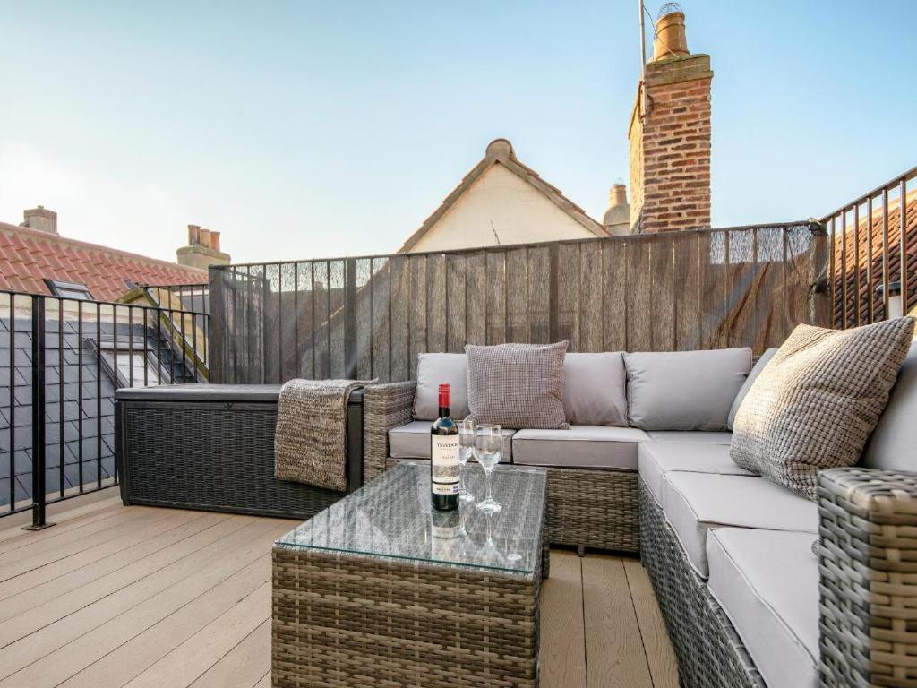 89A Church Street - Luxury One Bed Apartment With Roof Terrace Уитби Экстерьер фото