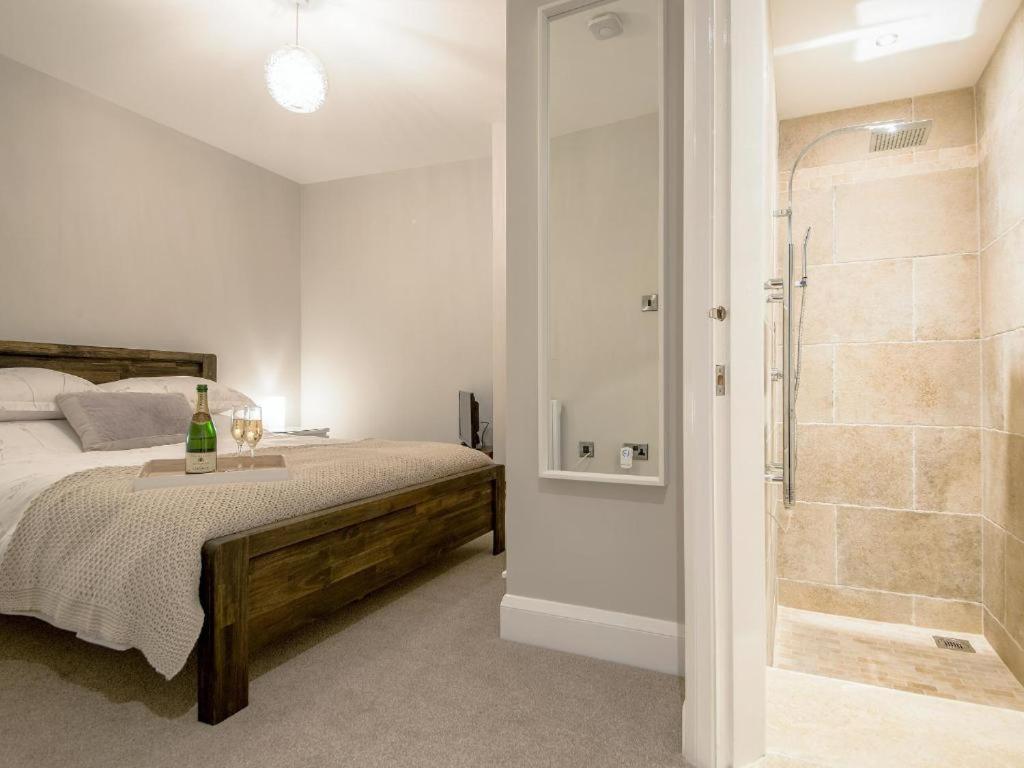 89A Church Street - Luxury One Bed Apartment With Roof Terrace Уитби Экстерьер фото